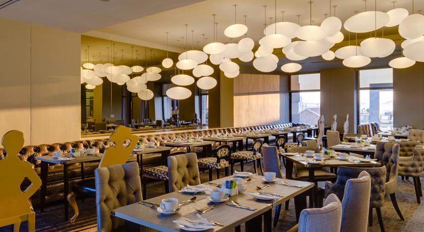 Protea Hotel Fire & Ice! By Marriott Pretoria Menlyn Zewnętrze zdjęcie