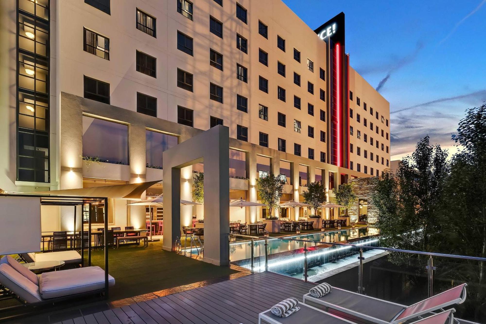 Protea Hotel Fire & Ice! By Marriott Pretoria Menlyn Zewnętrze zdjęcie