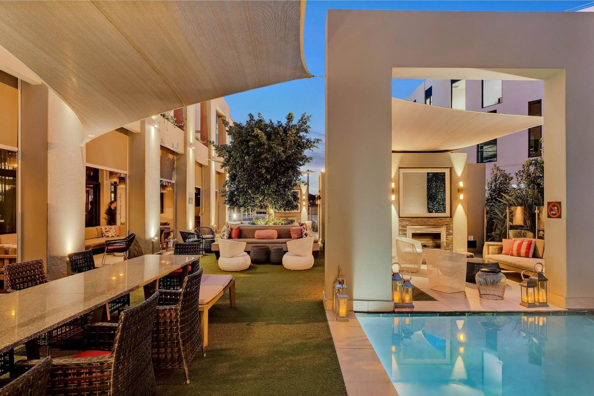 Protea Hotel Fire & Ice! By Marriott Pretoria Menlyn Zewnętrze zdjęcie
