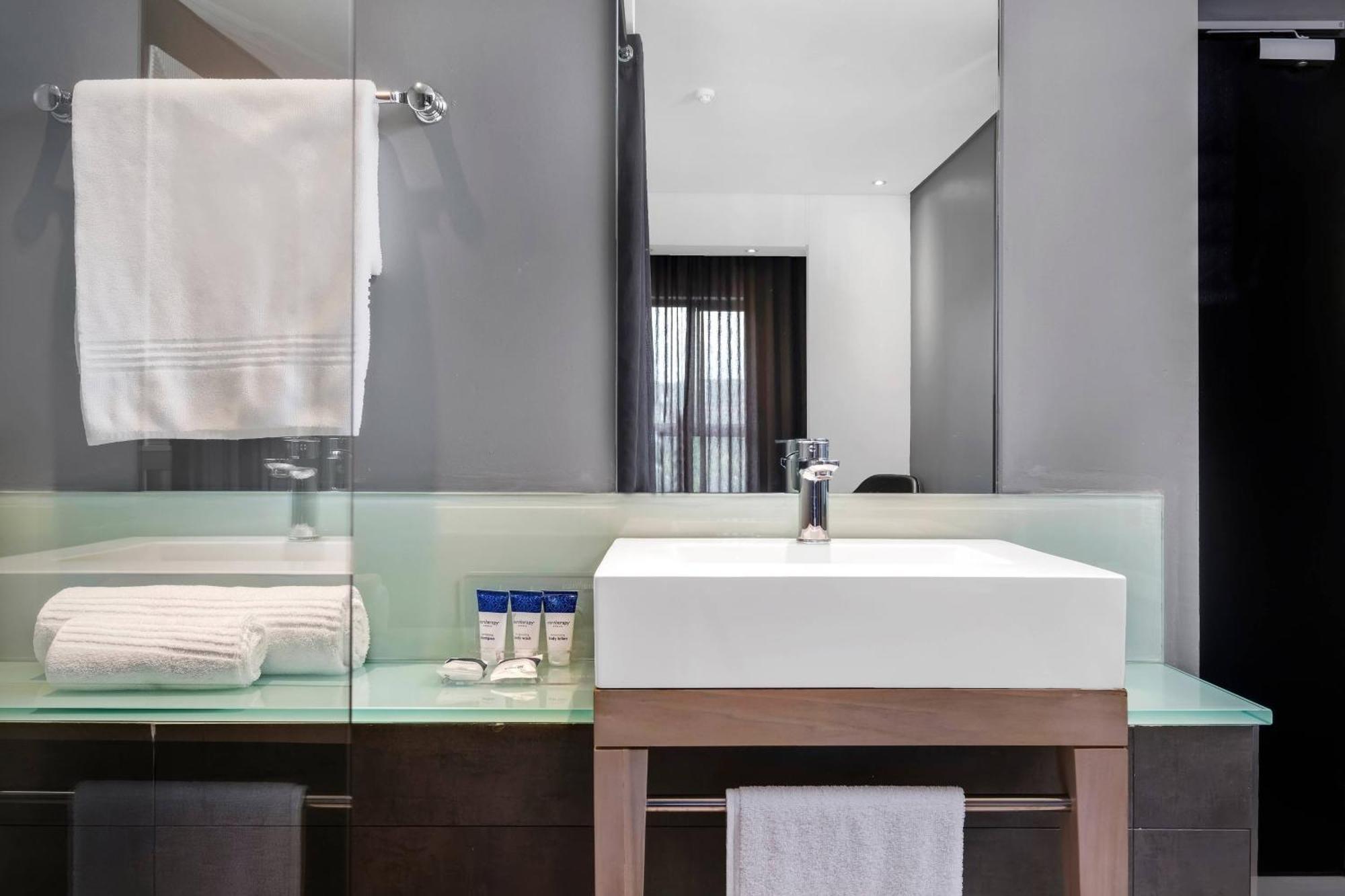 Protea Hotel Fire & Ice! By Marriott Pretoria Menlyn Zewnętrze zdjęcie