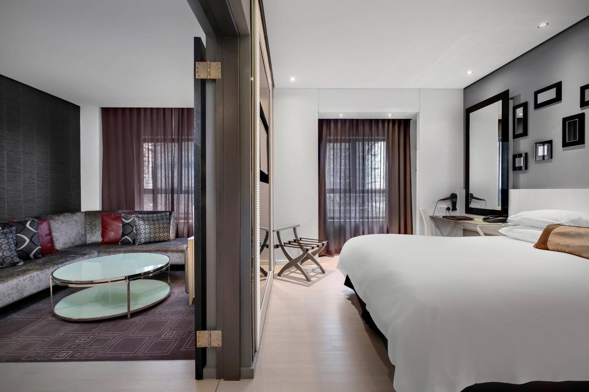 Protea Hotel Fire & Ice! By Marriott Pretoria Menlyn Zewnętrze zdjęcie