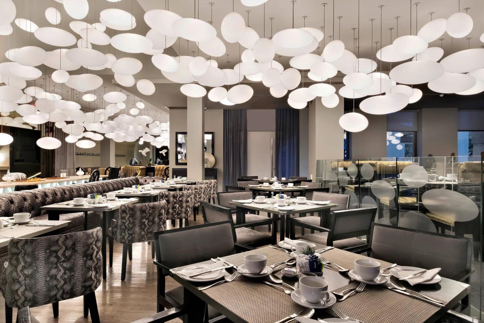 Protea Hotel Fire & Ice! By Marriott Pretoria Menlyn Zewnętrze zdjęcie