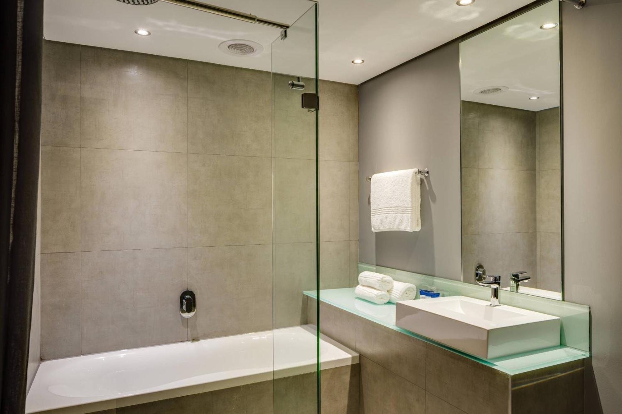 Protea Hotel Fire & Ice! By Marriott Pretoria Menlyn Zewnętrze zdjęcie